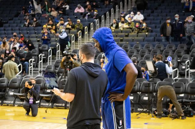 【现场】勇士迎英雄回家 库里状态回暖带队继续前进