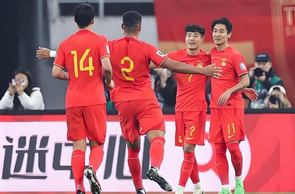 kaiyun-津门虎中卫位置又出现久违新面孔，前段时间刚入选国足，值得期待