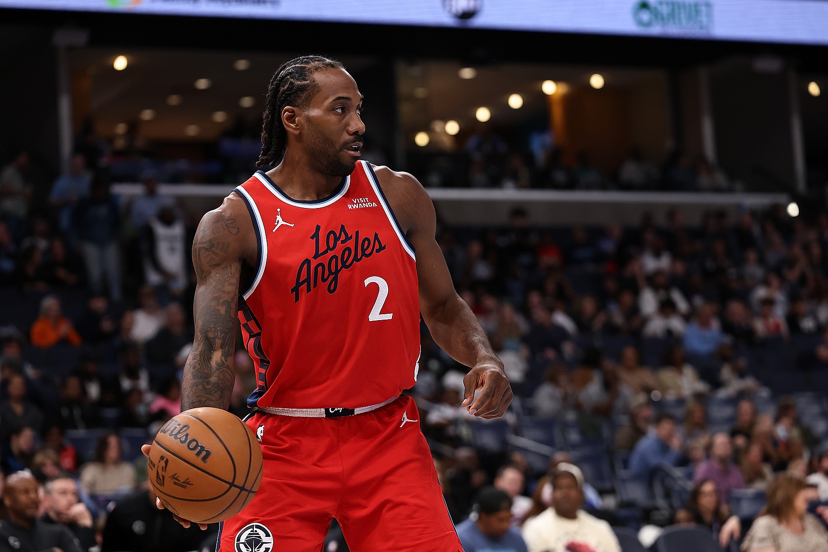 开云体育APP下载-延续20+仅差3分！伦纳德半场11中7拿下17分4板 首节独得13分